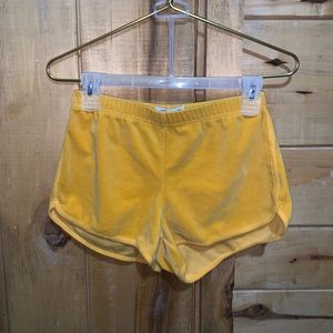 Yellow hollister shorts